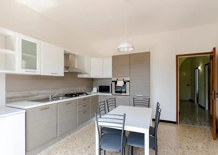 Joivy Family Flat With 3 Balconies, 10 Min To Beach