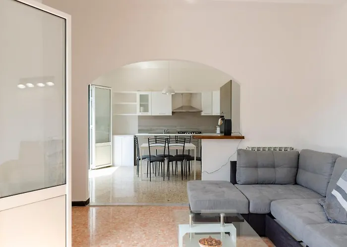 Joivy Family Flat With 3 Balconies, 10 Min To Beach