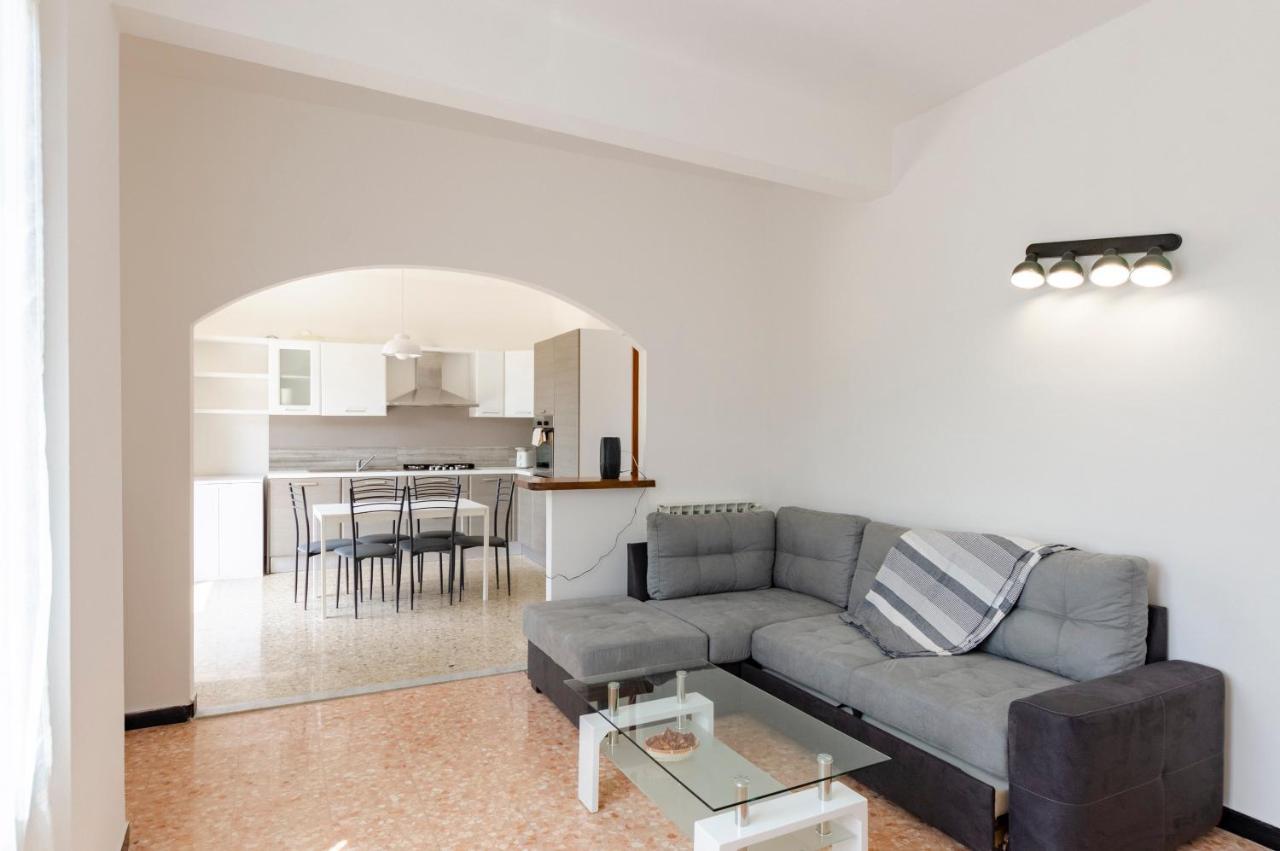 Joivy Family Flat With 3 Balconies, 10 Min To